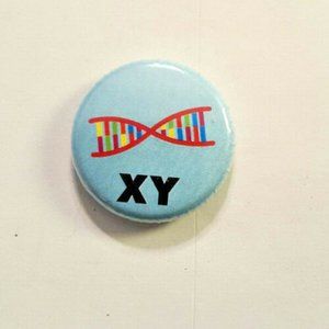 WRY BABY Parent Mommy "XY" Pinback Button CLEVER Humor Collectable L@@k